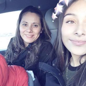 Meet your Posher, Mayra